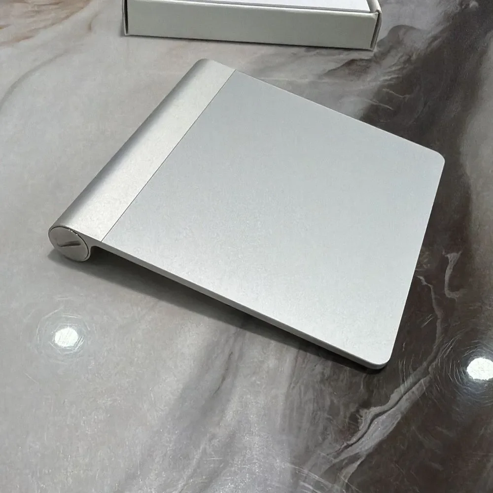 Genuine Apple Magic Trackpad 1st Gen Model A1339 Silver w/ Original Box & Manual
